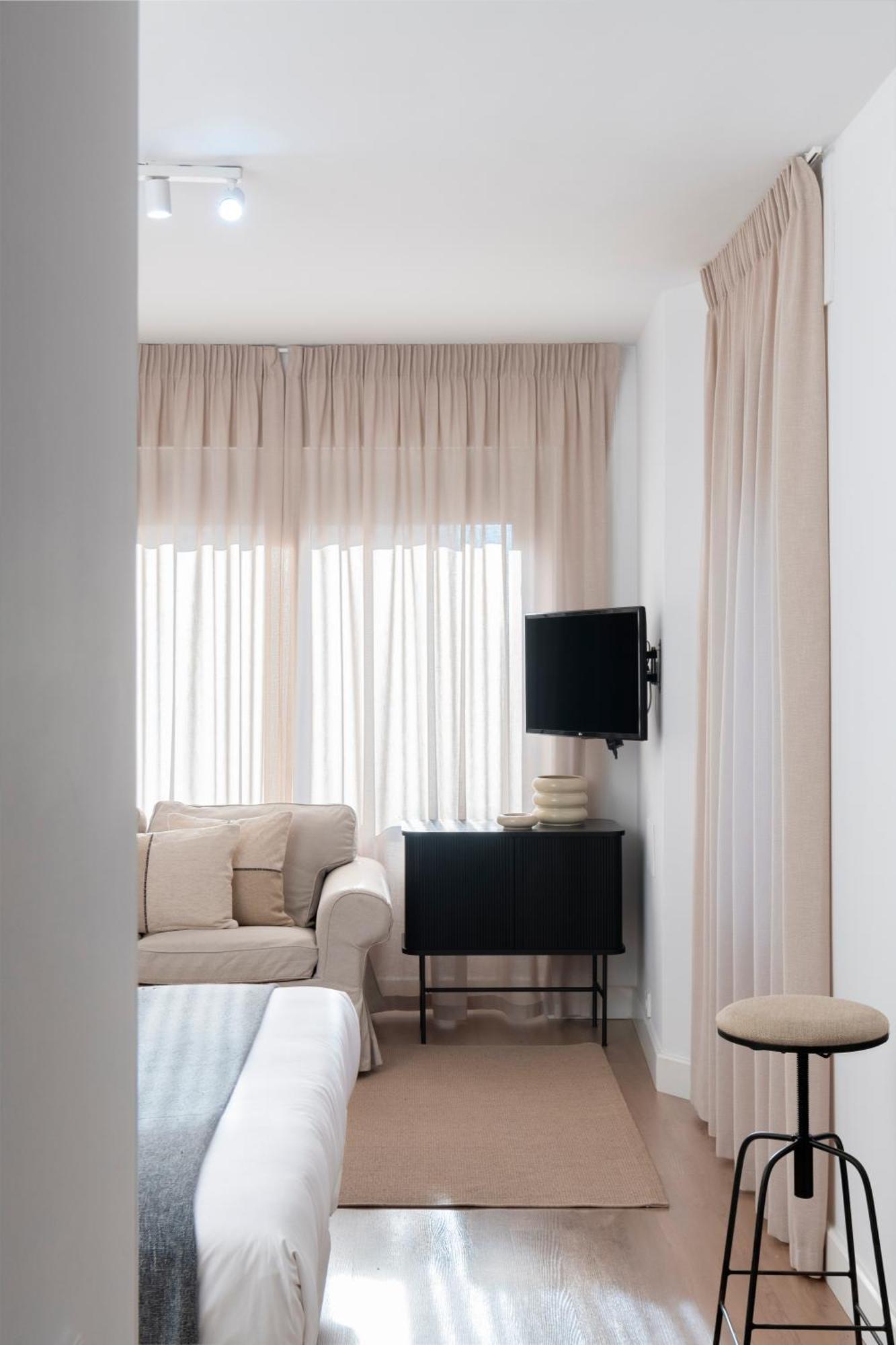 Salado Suites Apartments 塞维利亚 外观 照片