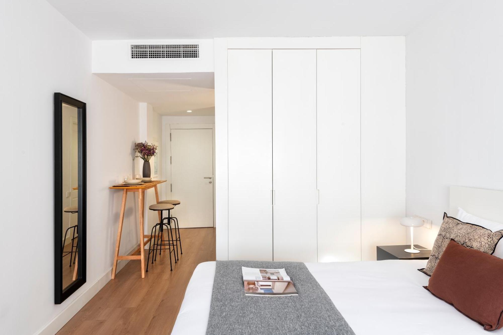 Salado Suites Apartments 塞维利亚 外观 照片